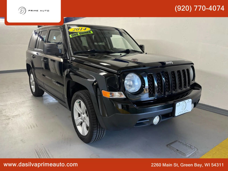 Used 2014 Jeep Patriot Latitude w/ Sun/Sound Group image 1