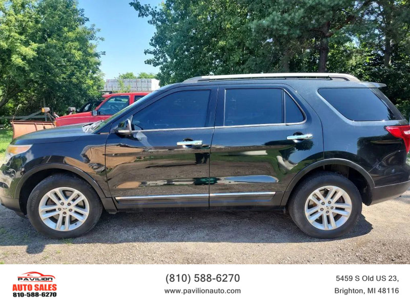 Used 2013 Ford Explorer XLT image 1
