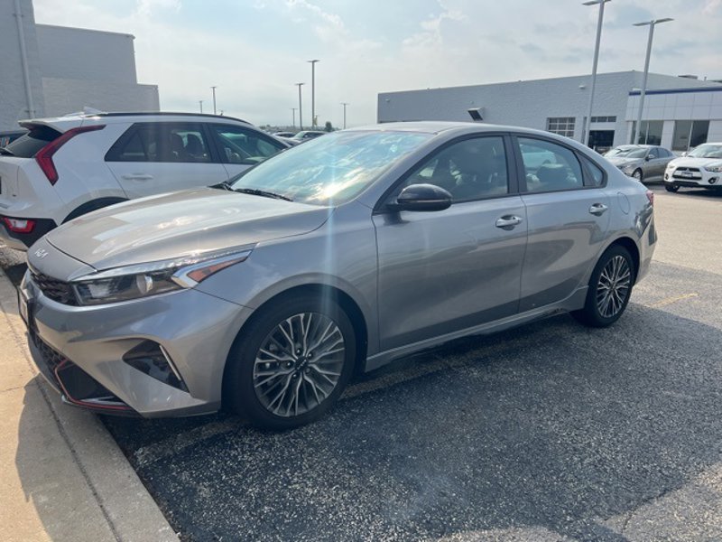 Certified 2023 Kia Forte GT-Line image 1