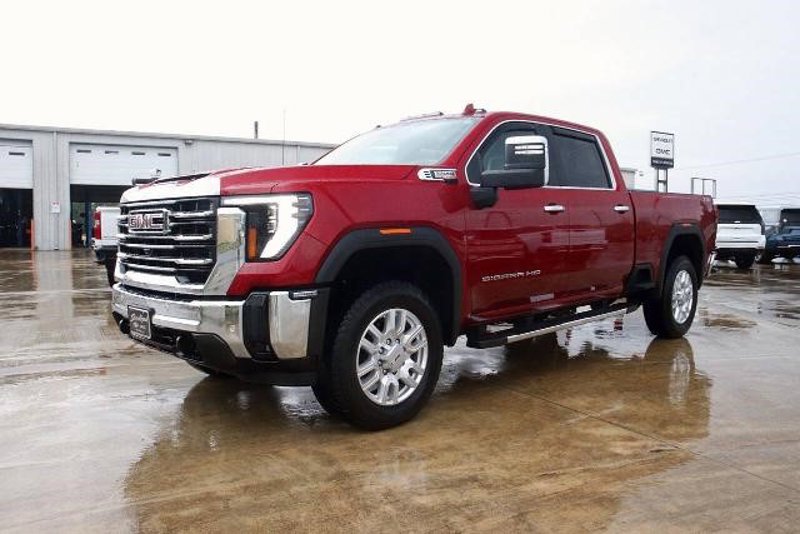 Certified 2024 GMC Sierra 2500 SLT w/ SLT Premium Package image 1