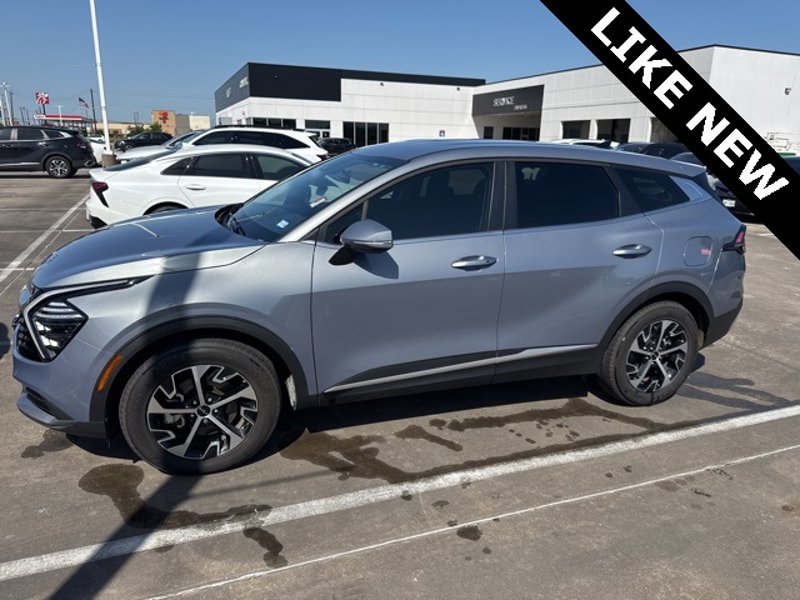 Certified 2025 Kia Sportage EX image 1
