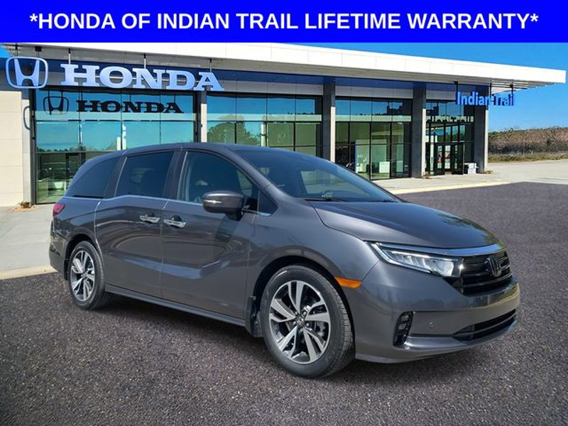 Certified 2024 Honda Odyssey Touring image 1