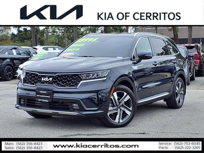 Certified 2023 Kia Sorento EX image 1