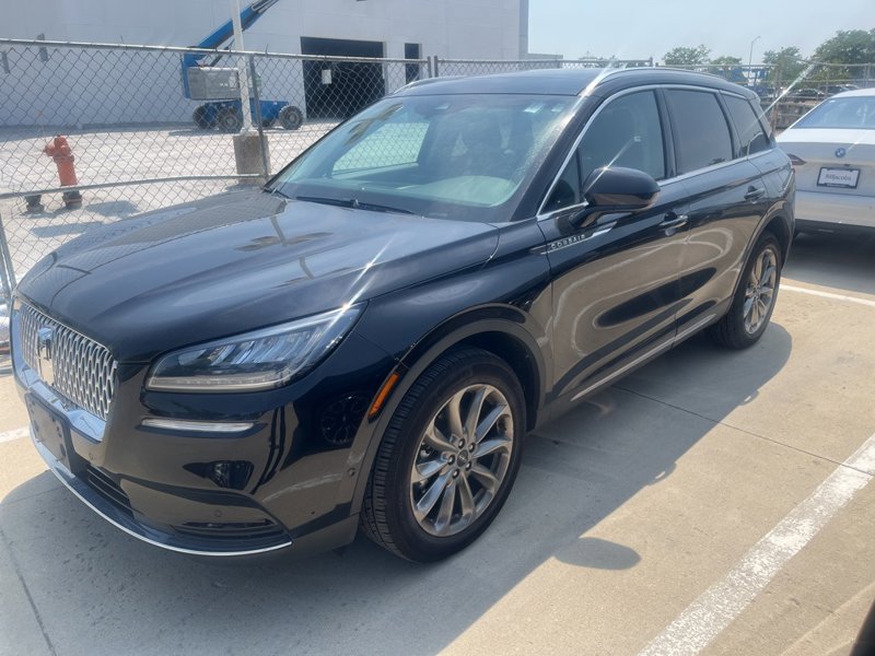 Used 2020 Lincoln Corsair AWD image 1