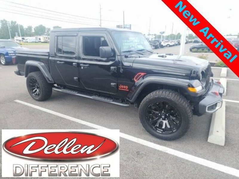 Certified 2023 Jeep Gladiator Sport image 1