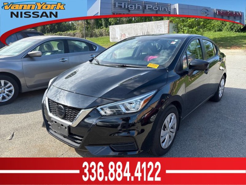 Certified 2021 Nissan Versa S image 1