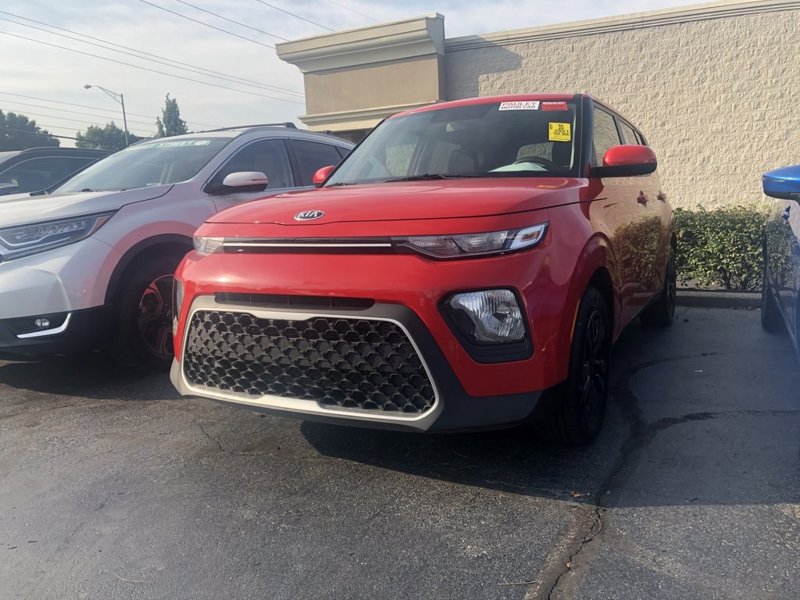Used 2021 Kia Soul LX image 1