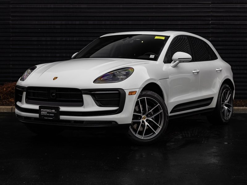 Certified 2024 Porsche Macan image 1
