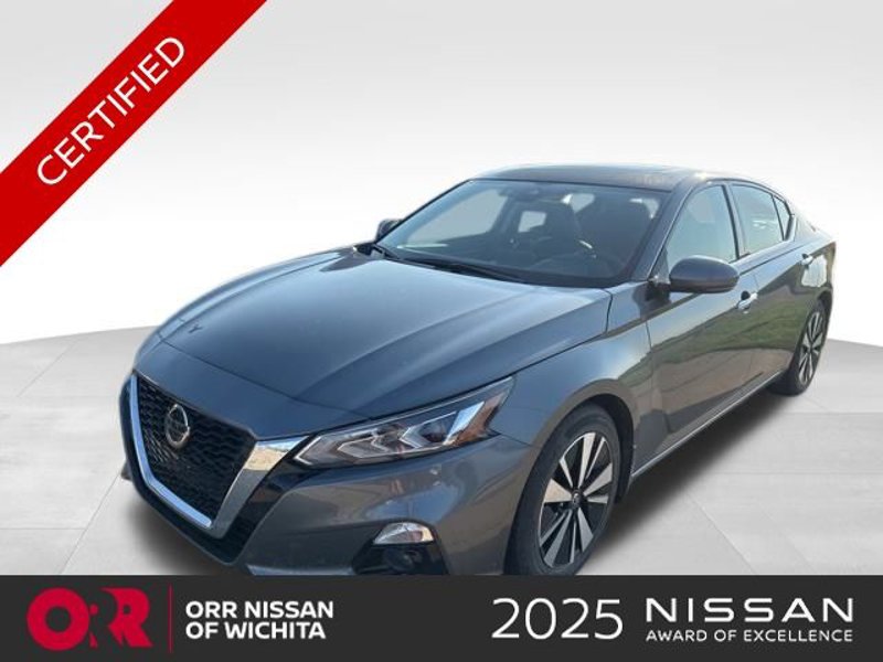Certified 2021 Nissan Altima 2.5 SL image 1