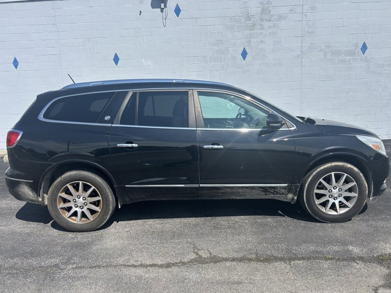 Used 2017 Buick Enclave Convenience image 1