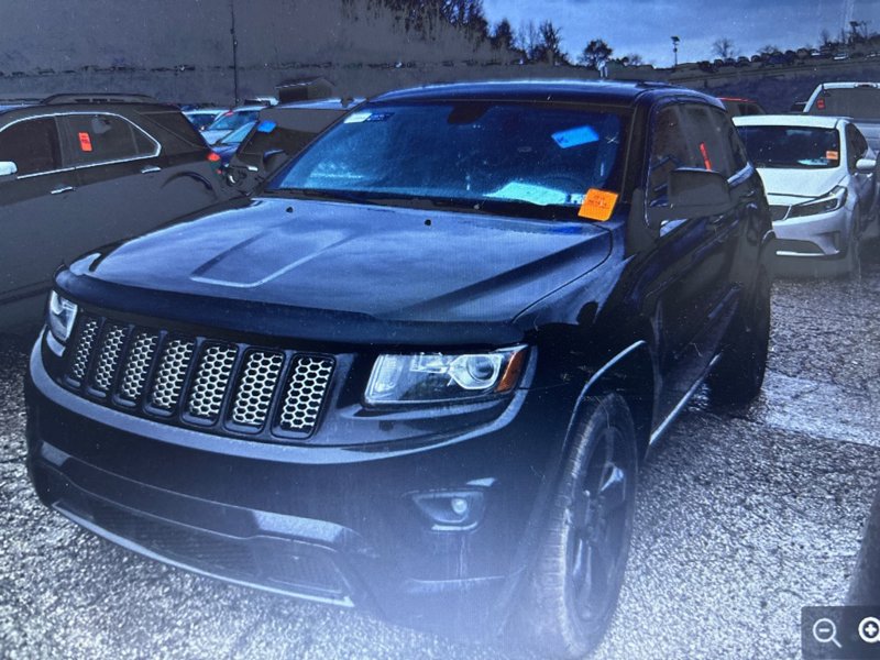 Used 2015 Jeep Grand Cherokee Altitude image 1