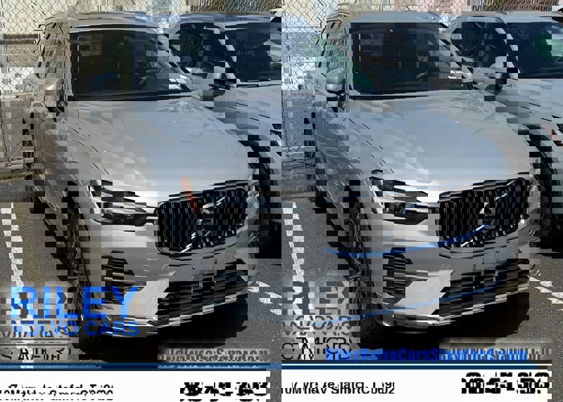 Used 2022 Volvo XC60 B5 Inscription w/ Climate Package image 1