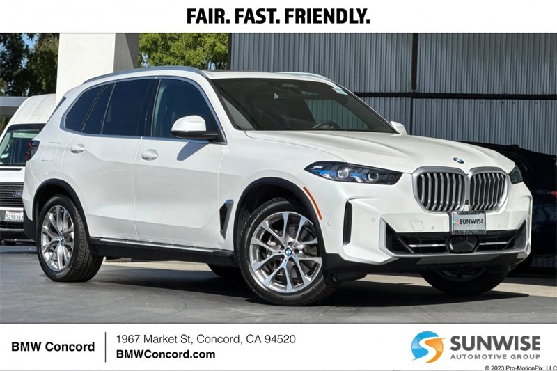 Certified 2025 BMW X5 xDrive40i w/ Climate Comfort Package image 1