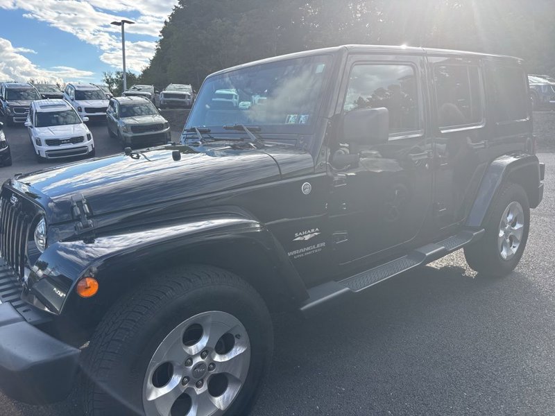 Used 2015 Jeep Wrangler Unlimited Sahara image 1