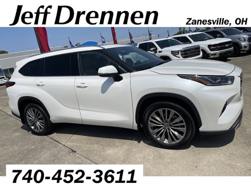 Used 2021 Toyota Highlander Platinum image 1