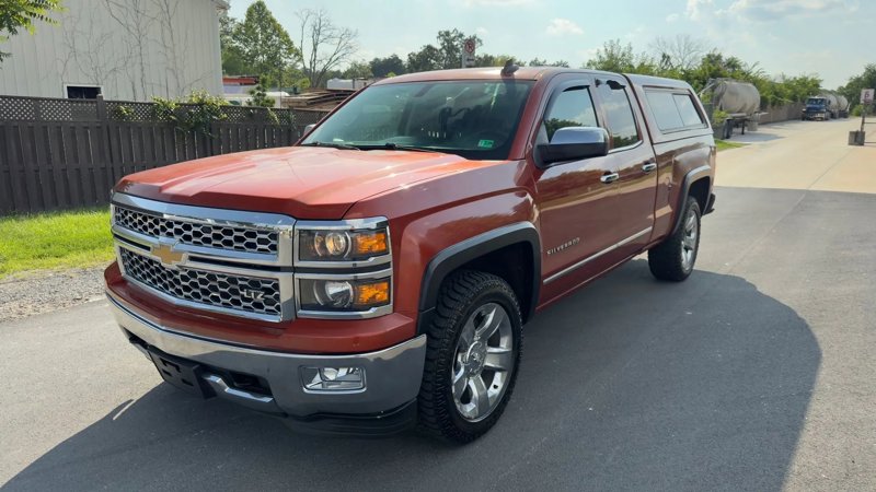 Used 2015 Chevrolet Silverado 1500 LTZ image 1