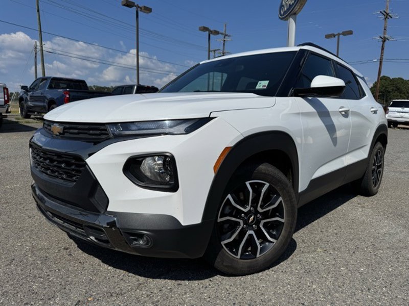 Used 2022 Chevrolet TrailBlazer ACTIV image 1
