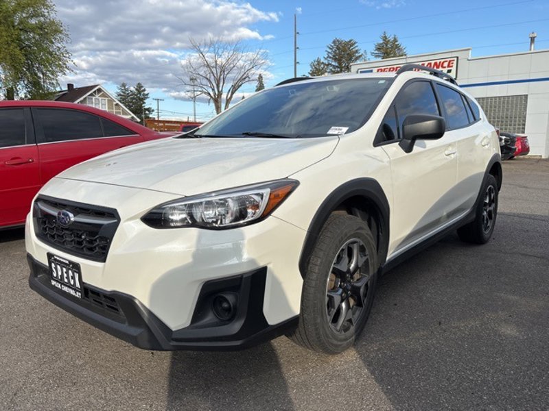 Used 2020 Subaru Crosstrek 2.0i image 1