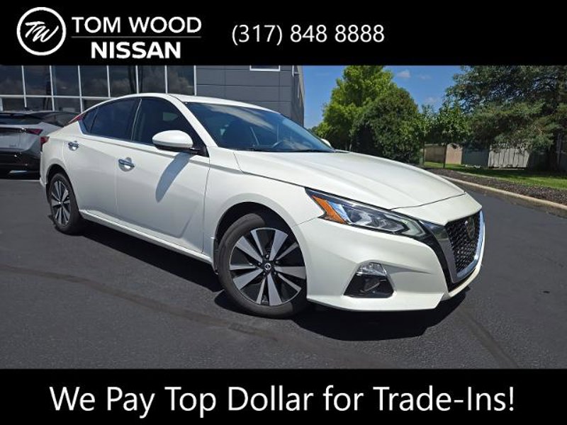 Certified 2019 Nissan Altima 2.5 SV image 1