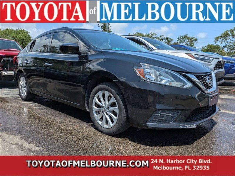 Used 2018 Nissan Sentra SV image 1