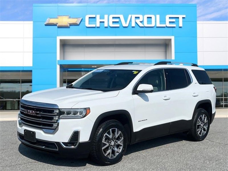 Certified 2023 GMC Acadia SLT image 1