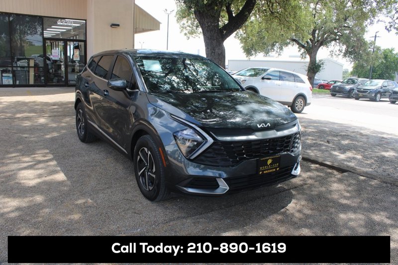 Certified 2023 Kia Sportage LX image 1