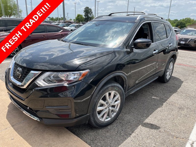 Certified 2020 Nissan Rogue SV image 1