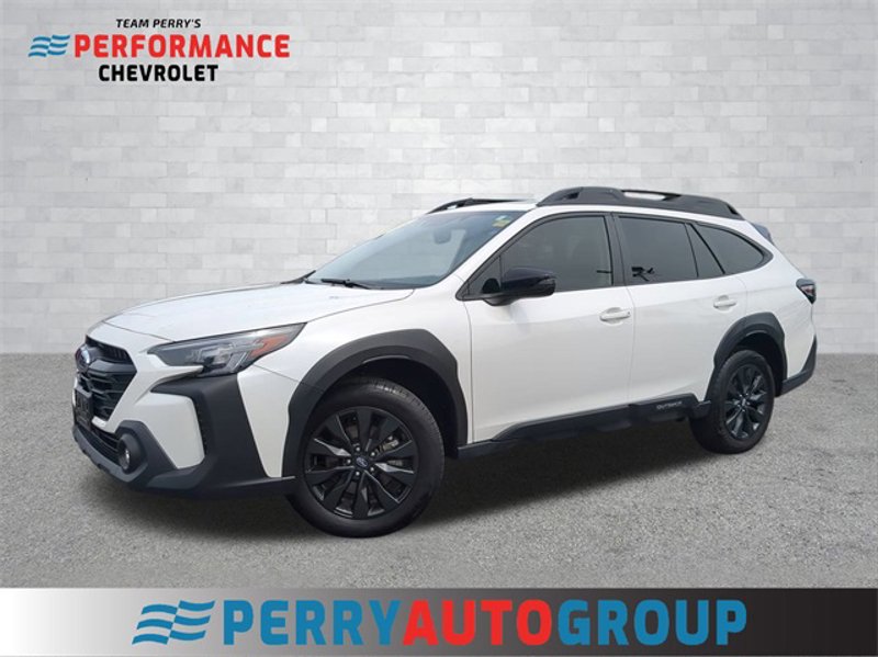 Used 2025 Subaru Outback Onyx Edition image 1