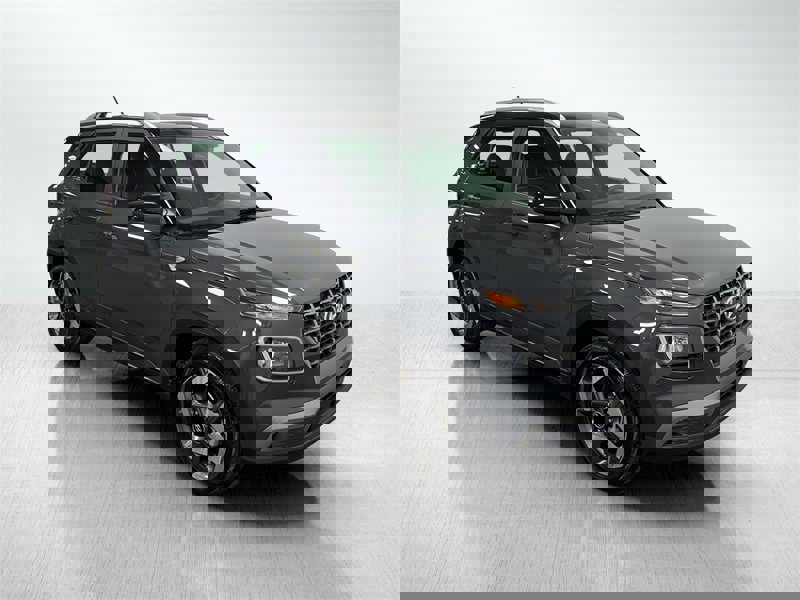 Certified 2024 Hyundai Venue Limited image 1