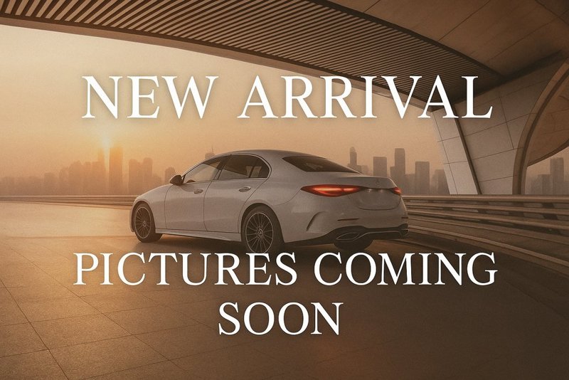 Used 2023 Mercedes-Benz GLB 250 4MATIC image 1
