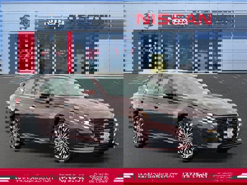 Certified 2023 Nissan Altima 2.5 SL image 1