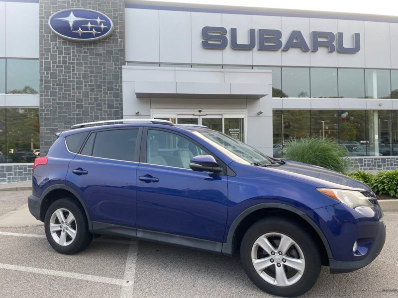 Used 2014 Toyota RAV4 XLE image 1