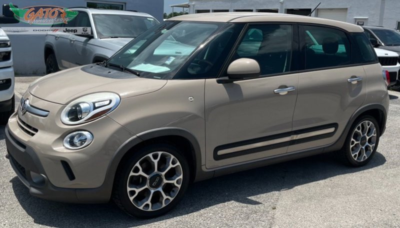 Used 2014 FIAT 500L Trekking image 1