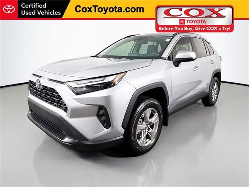 Certified 2025 Toyota RAV4 XLE image 1