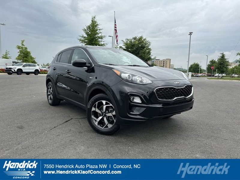 Certified 2022 Kia Sportage LX image 1