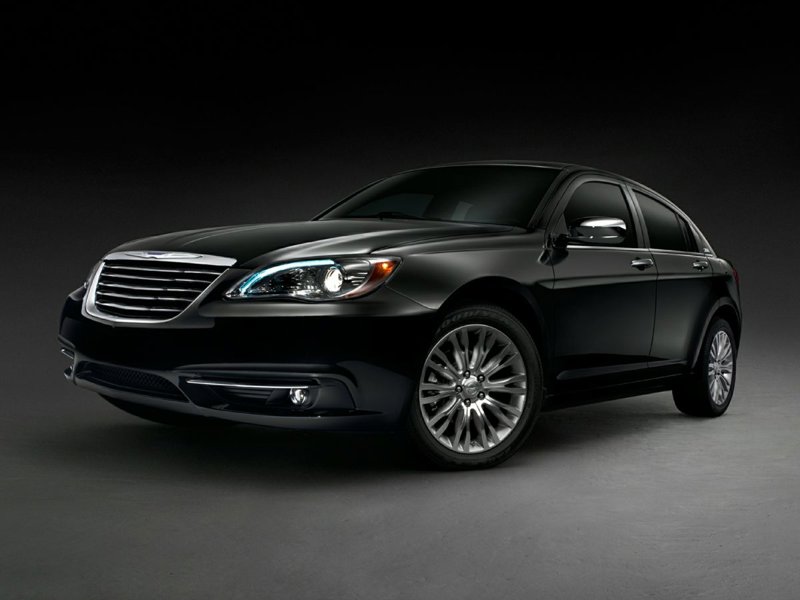 Used 2011 Chrysler 200 Touring image 1