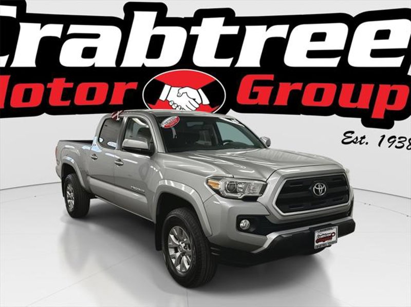 Certified 2016 Toyota Tacoma 4x4 Double Cab image 1