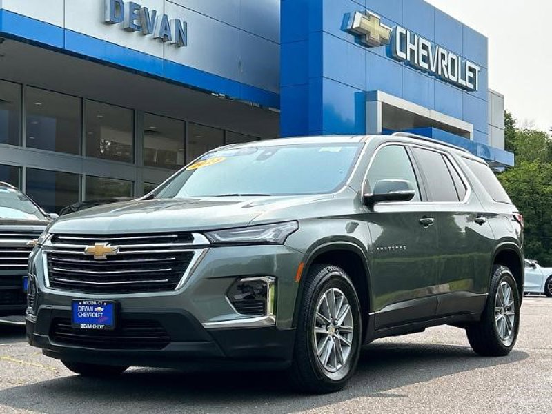 Certified 2023 Chevrolet Traverse LT image 1