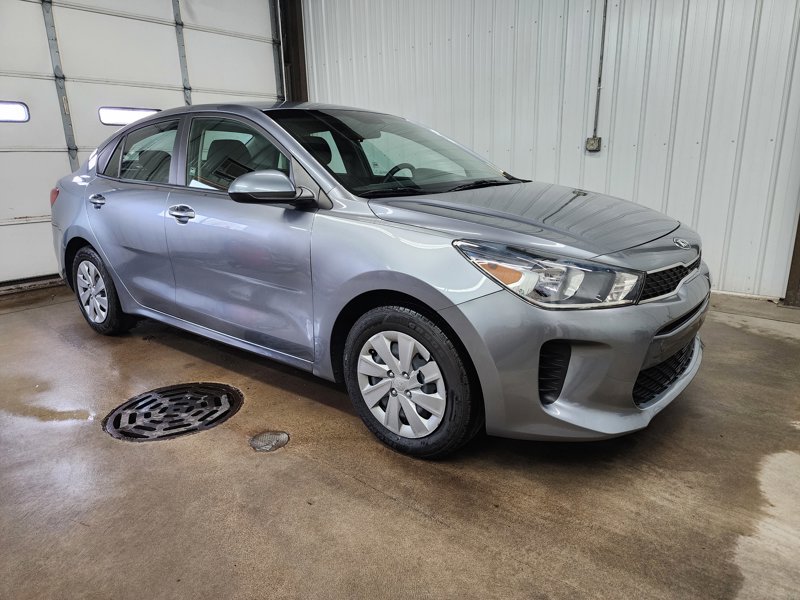Used 2020 Kia Rio S image 1