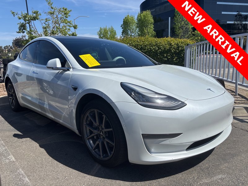 Used 2020 Tesla Model 3 Long Range image 1