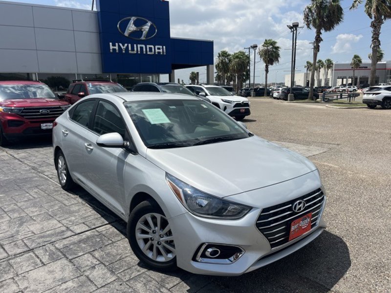 Certified 2022 Hyundai Accent SEL image 1