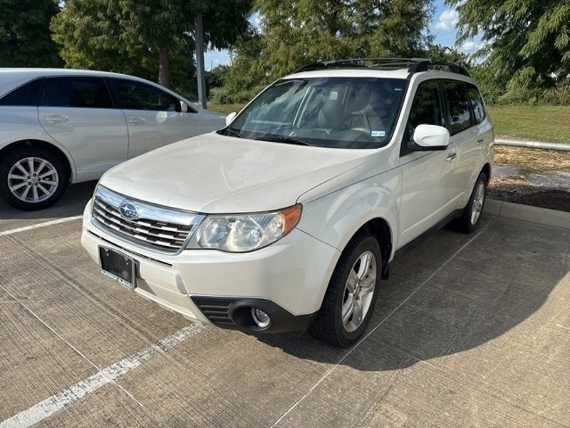Used 2009 Subaru Forester 2.5X Limited image 1