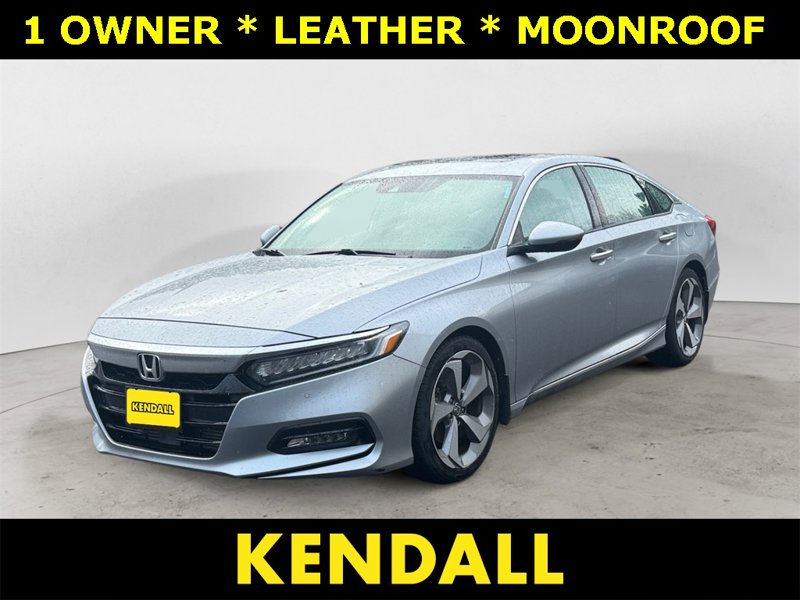 Used 2018 Honda Accord Touring image 1