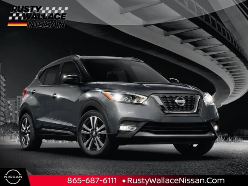 Used 2021 Nissan Kicks S image 1