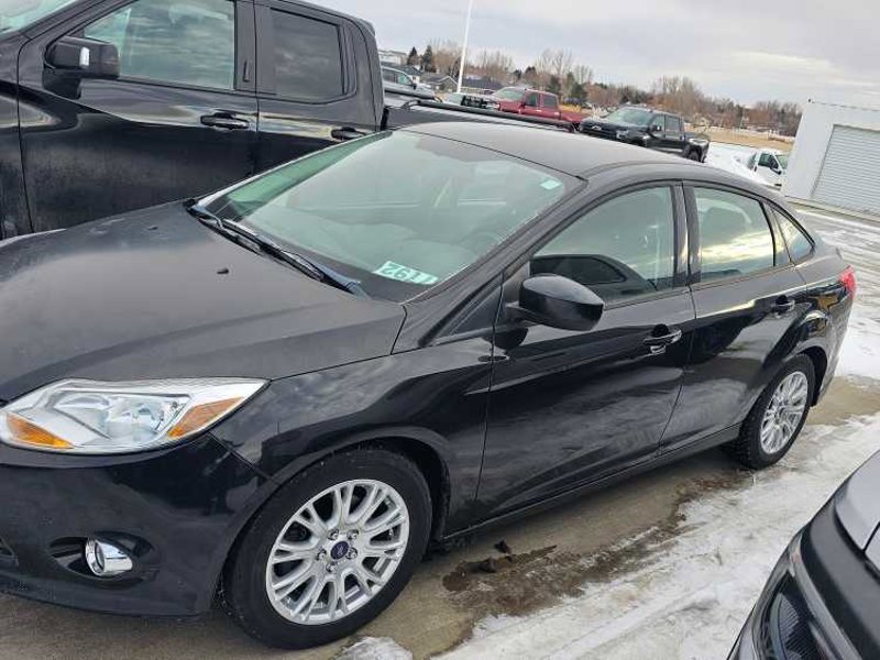 Used 2012 Ford Focus SE image 1