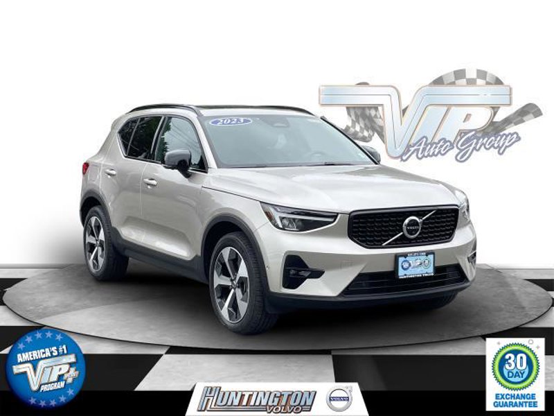Certified 2023 Volvo XC40 B5 Plus w/ Driver Assist Package image 1