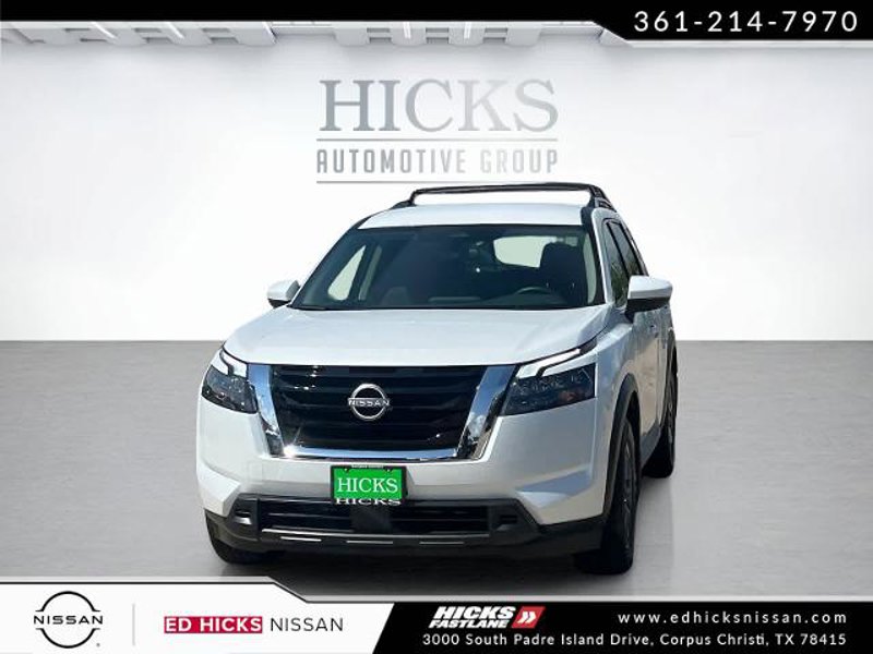 Certified 2025 Nissan Pathfinder SV image 1