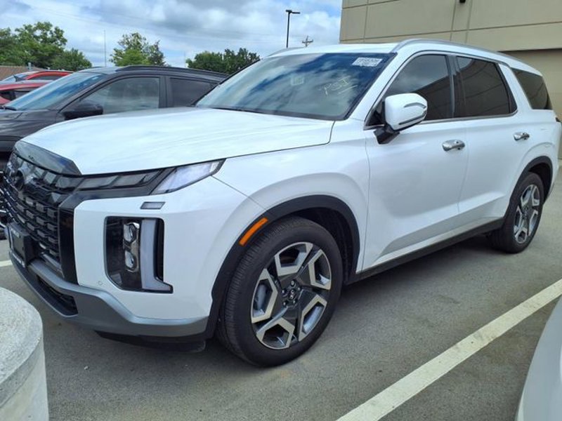 Certified 2025 Hyundai Palisade Limited image 1