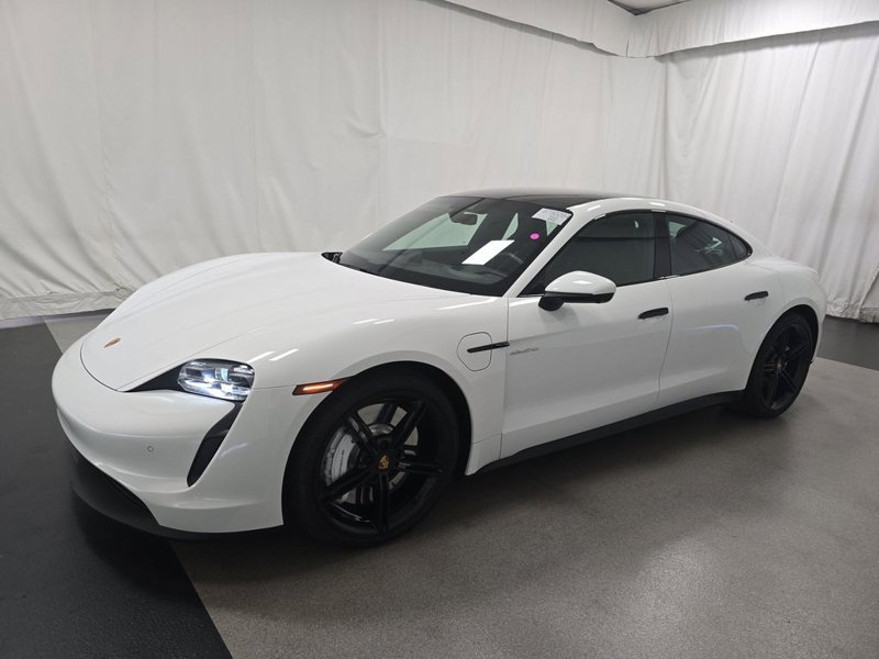 Used 2022 Porsche Taycan image 1
