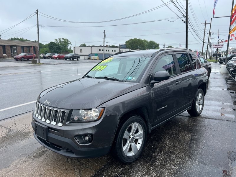 Used 2015 Jeep Compass Sport w/ Power Value Group image 1